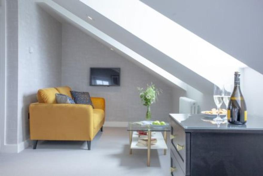 Provident, Maritime Suites
