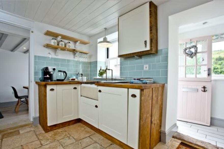 Birdcage Cottage