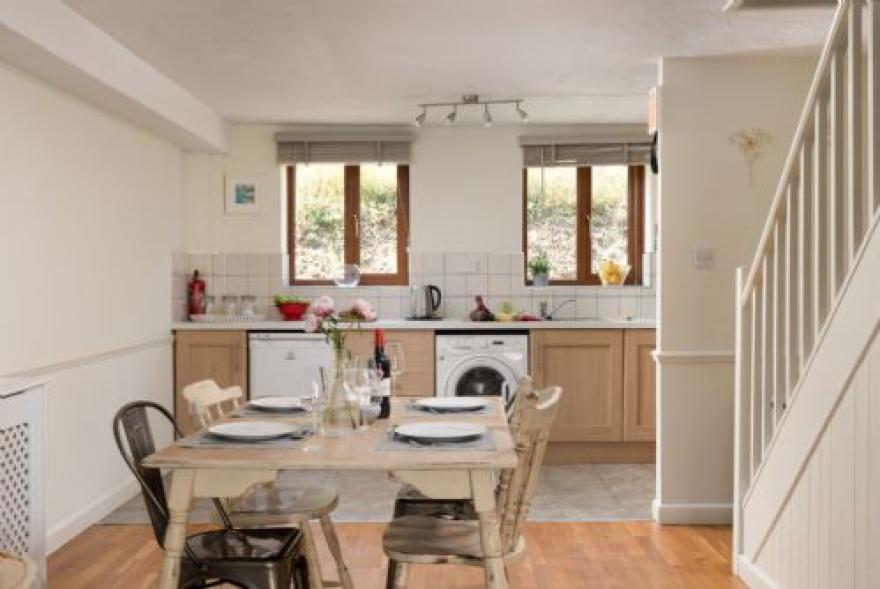 Nobbys Cottage, East Thorne