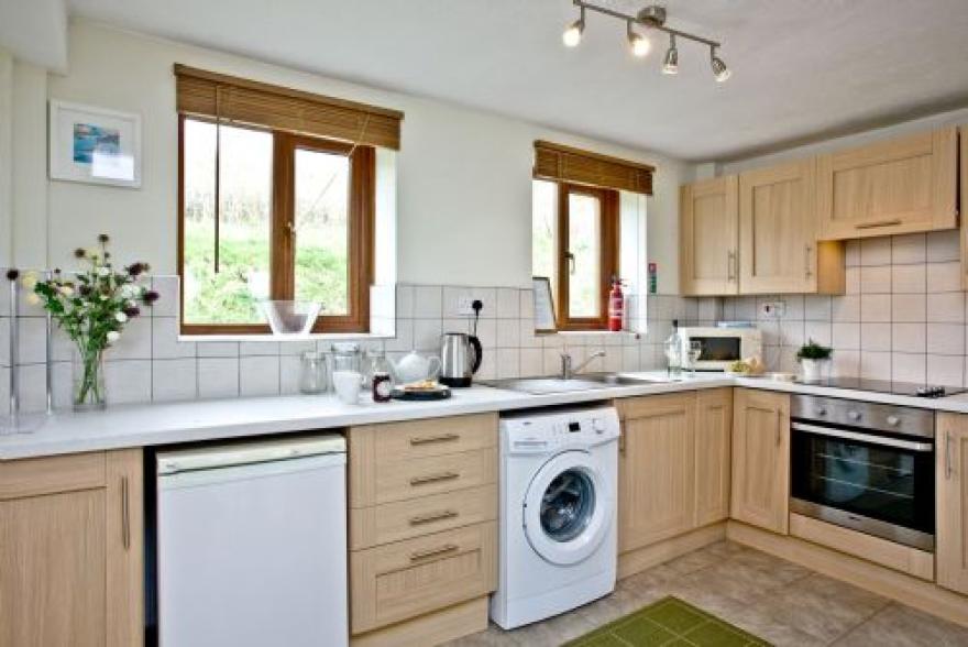 Nobbys Cottage, East Thorne