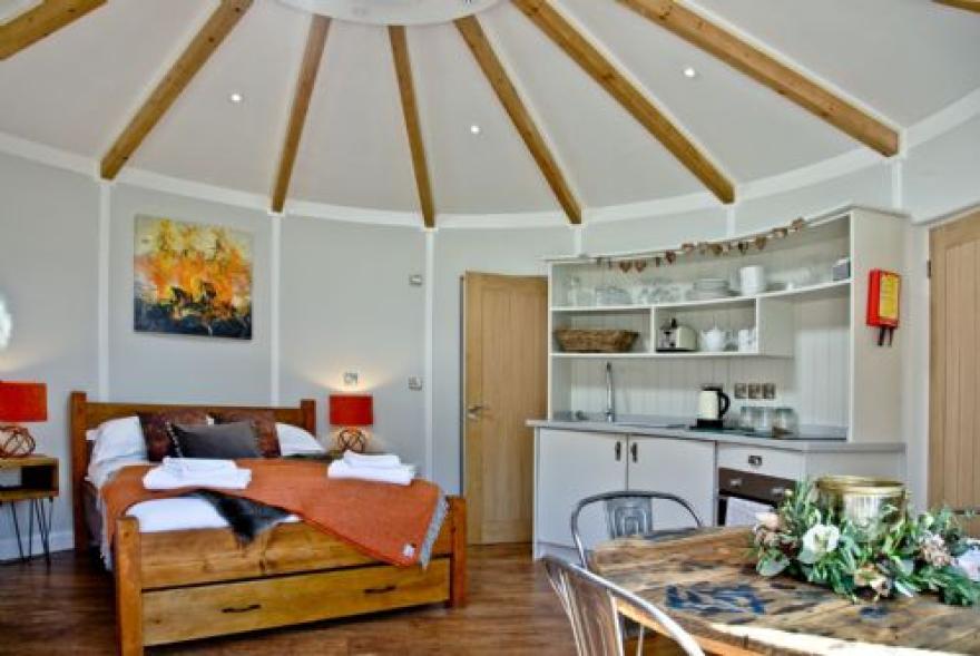 The Ember Room Roundhouse, East Thorne