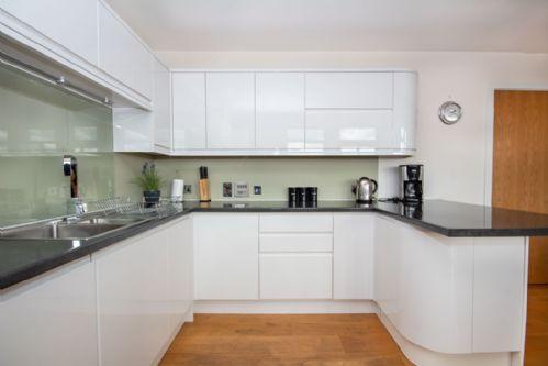 301 Riverview Apartment