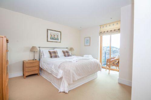 301 Riverview Apartment