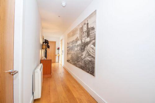 301 Riverview Apartment