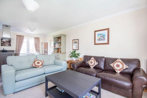 1 Mackay Road
