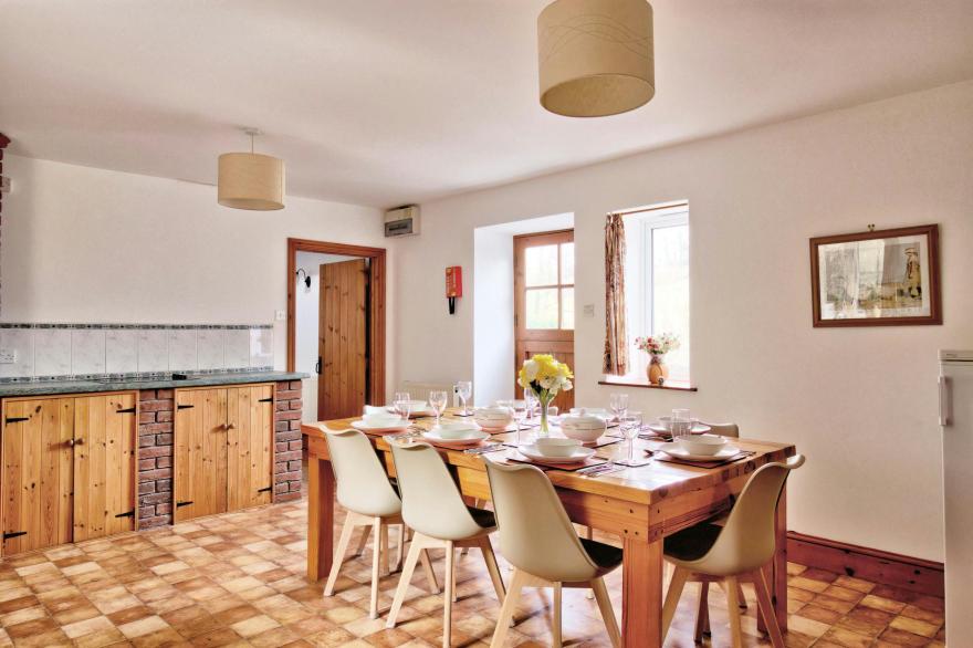 Y Ddol Cottage