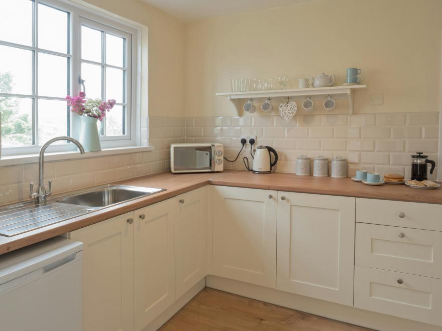 Aberporth Coastal Cottage
