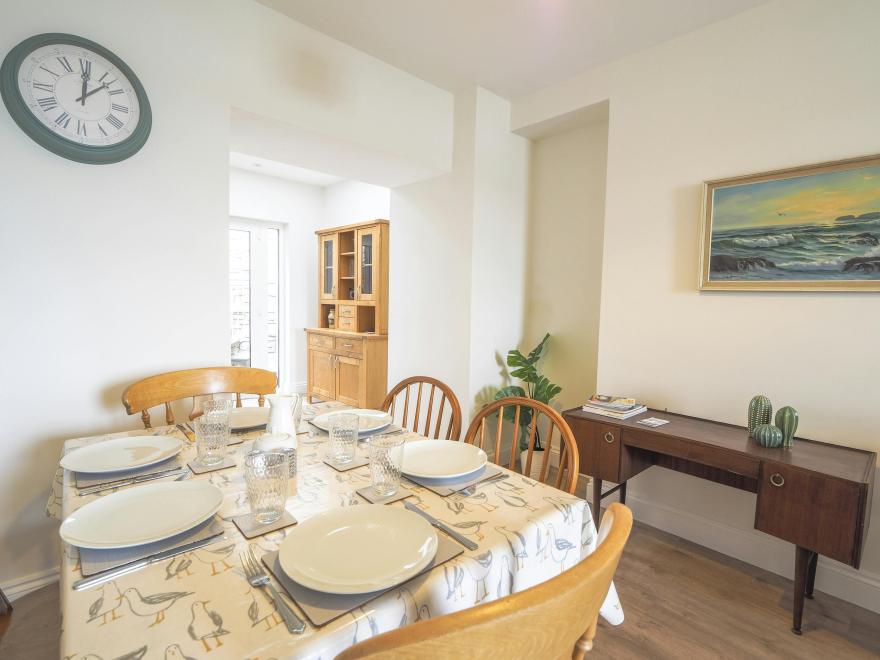 15 Marine Terrace