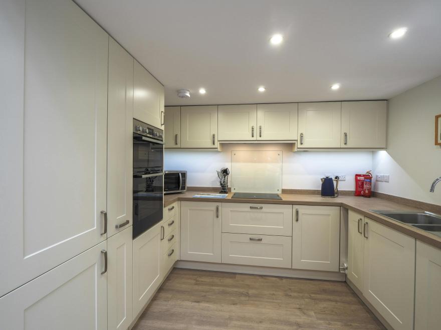 15 Marine Terrace