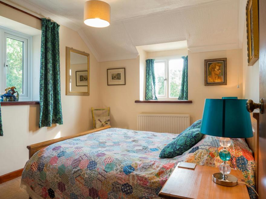 Elmtree Cottage