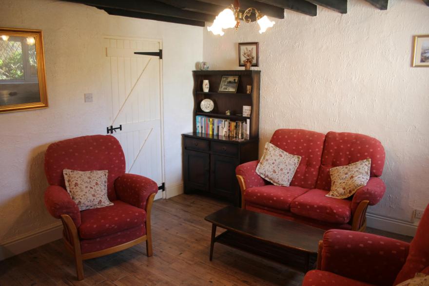 Horseshoe Cottage
