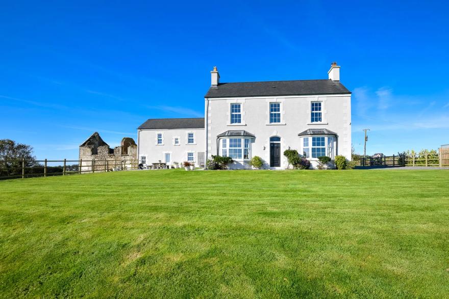 Peak Farmhouse