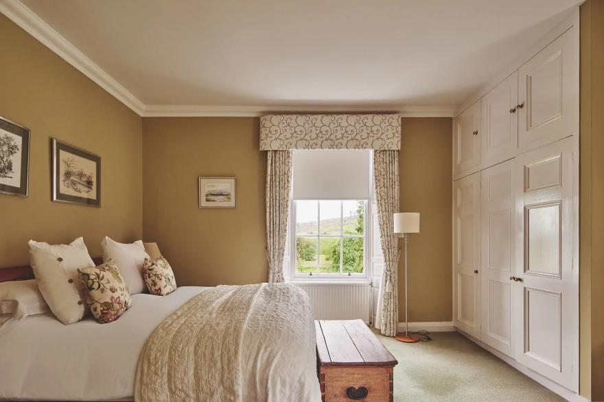 Glenshee House