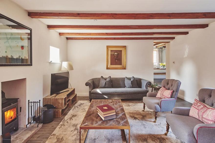 Redwood Cottage