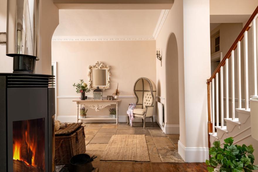 The Victorian Manor