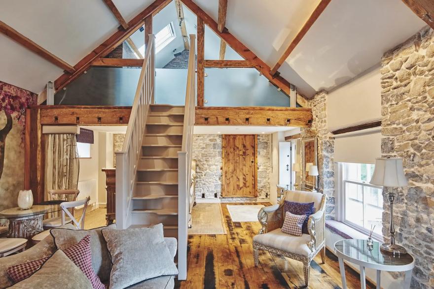 Hollyhock Cottage