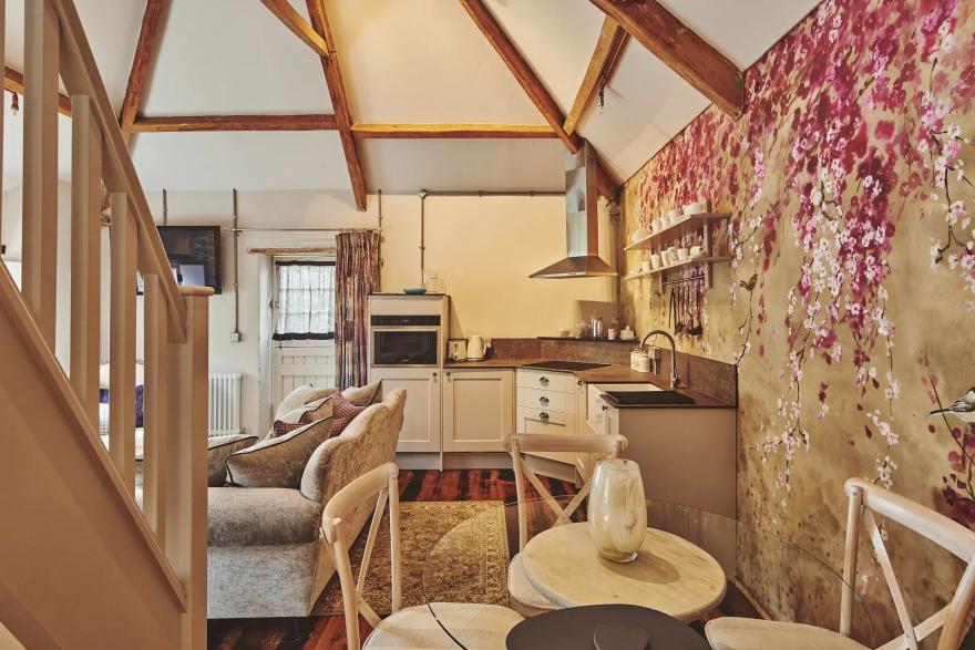 Hollyhock Cottage