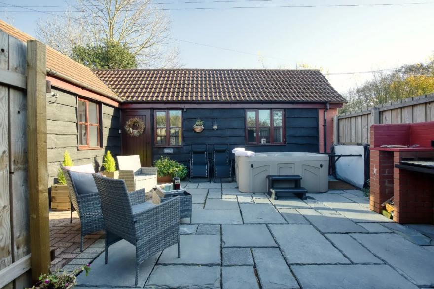 Woodbury Cottage