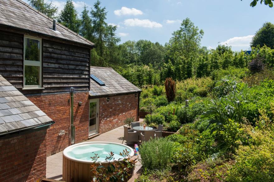 Wood Cottage