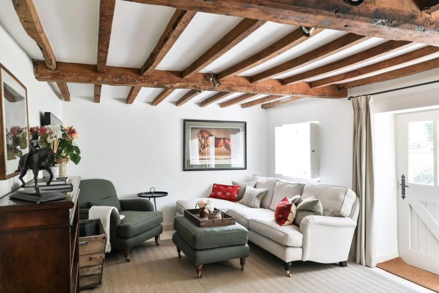 Rambling Rose Cottage