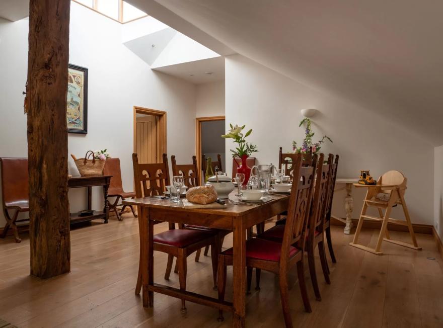 Hawkins Loft