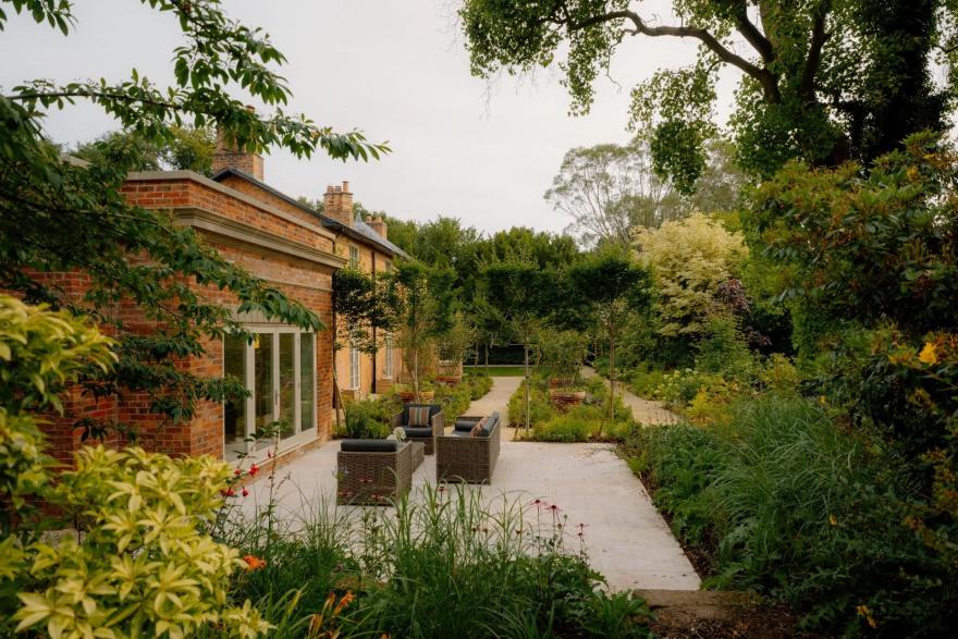 Cheshire Manor