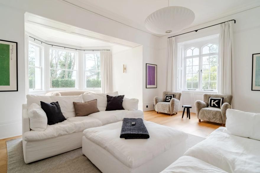 White Exeter House